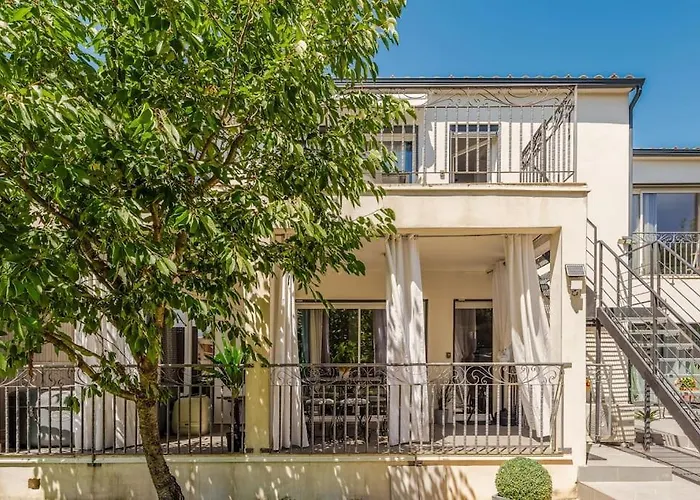 Un Vrai Havre De Paix Les Tavernes