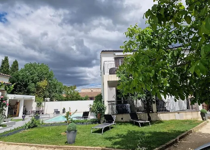Un Vrai Havre De Paix * Les Tavernes
